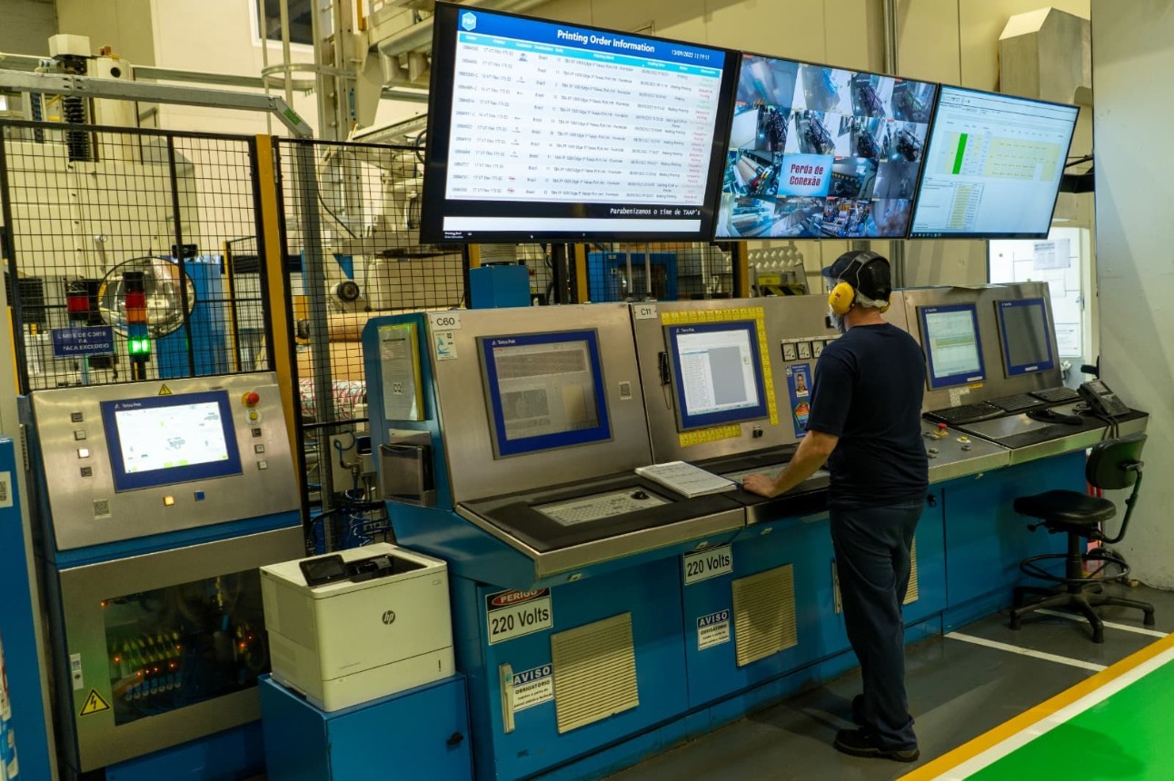 Produtividade da indústria de transformação registra queda pelo quinto ano consecutivo