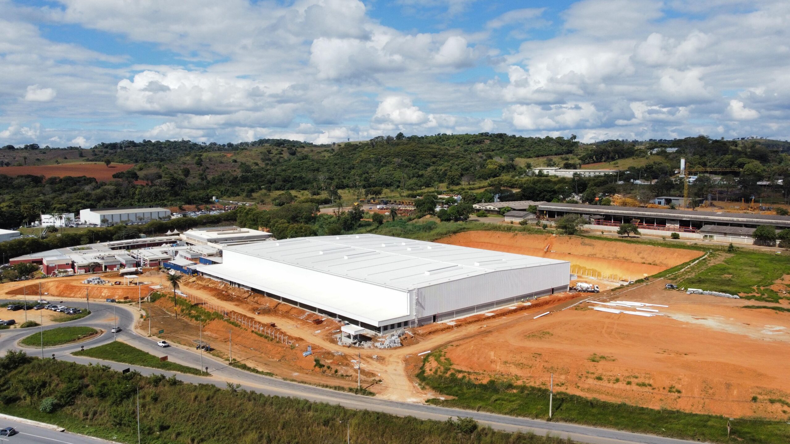 Valmet avança na construção de fábrica em Vespasiano
